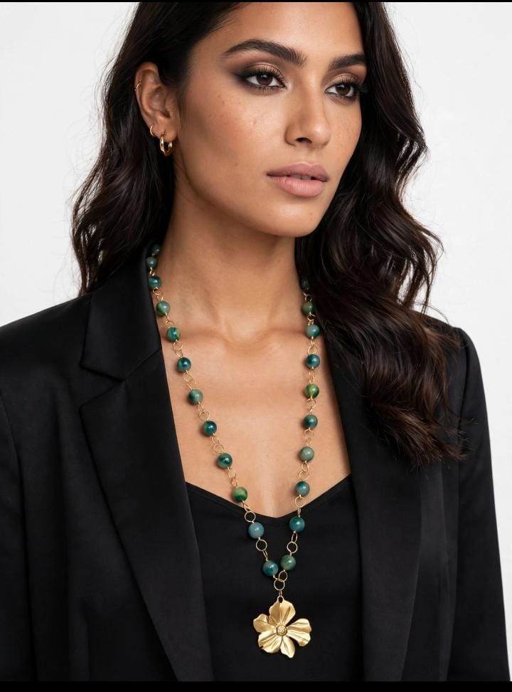 Collares