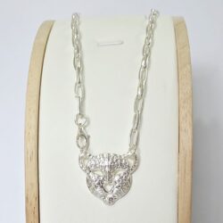COLLAR DE PELTRE