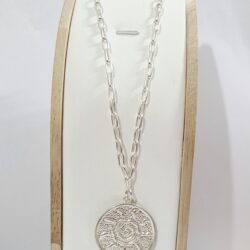 COLLAR DE PELTRE