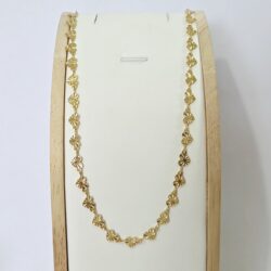COLLAR DE PELTRE