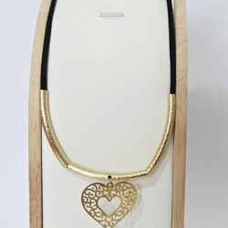 COLLAR DE PELTRE