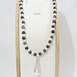 COLLAR DE PELTRE