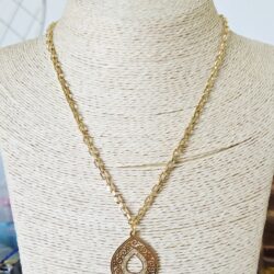 collar de peltre