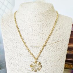 collar de peltre